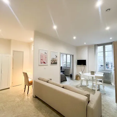 Suite Onyx Lyon Exterior photo